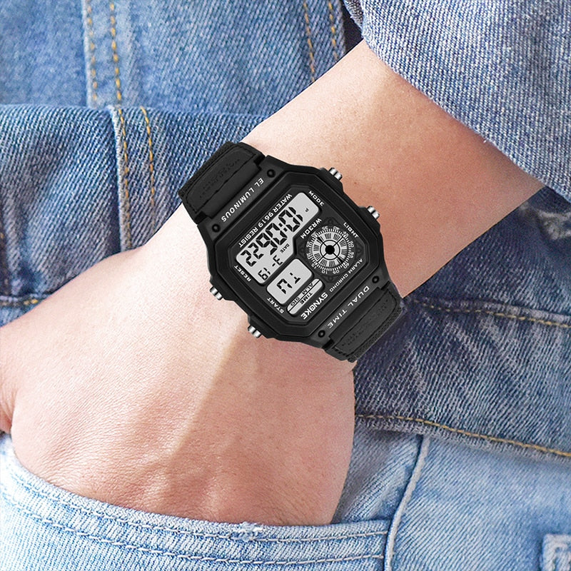 Montre Digitale Tactique